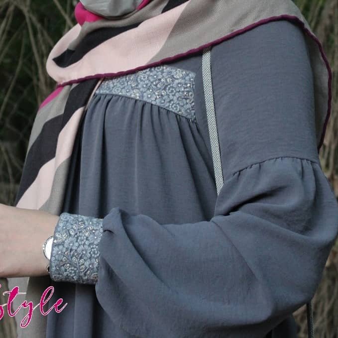 عبای زنانه بلند جلو باز دکمه مخفی کد 17