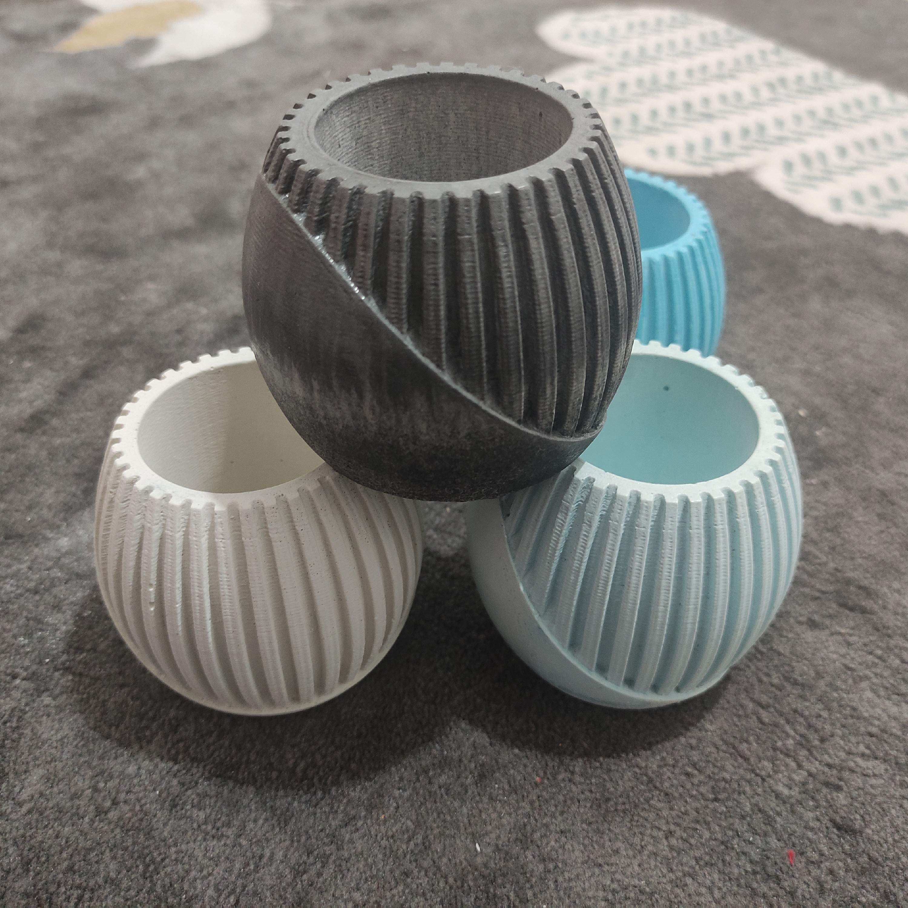 گلدان های سنگی( همراه با هدیه)