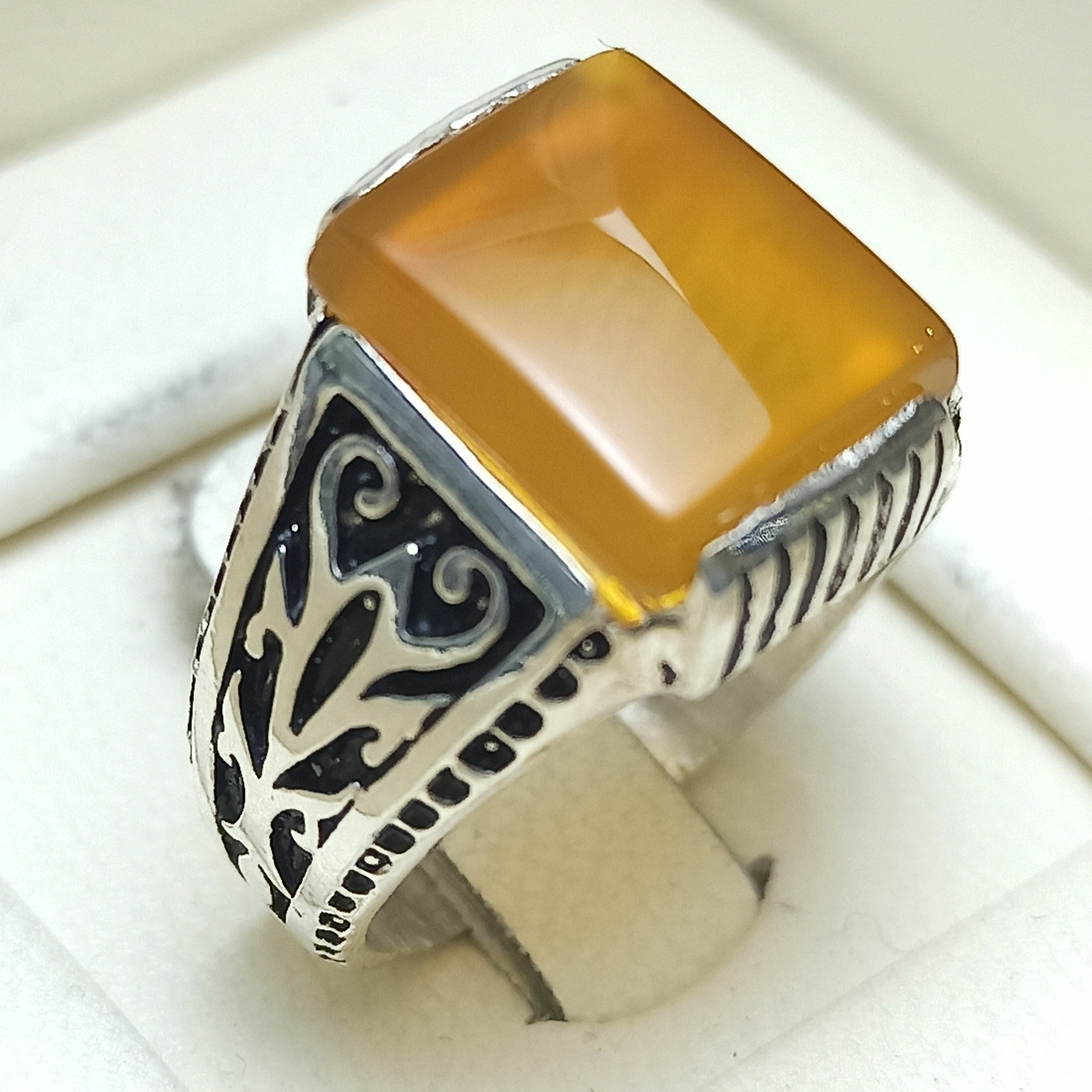 انگشتر نقره عقیق زرد شرف الشمس مردانه 9