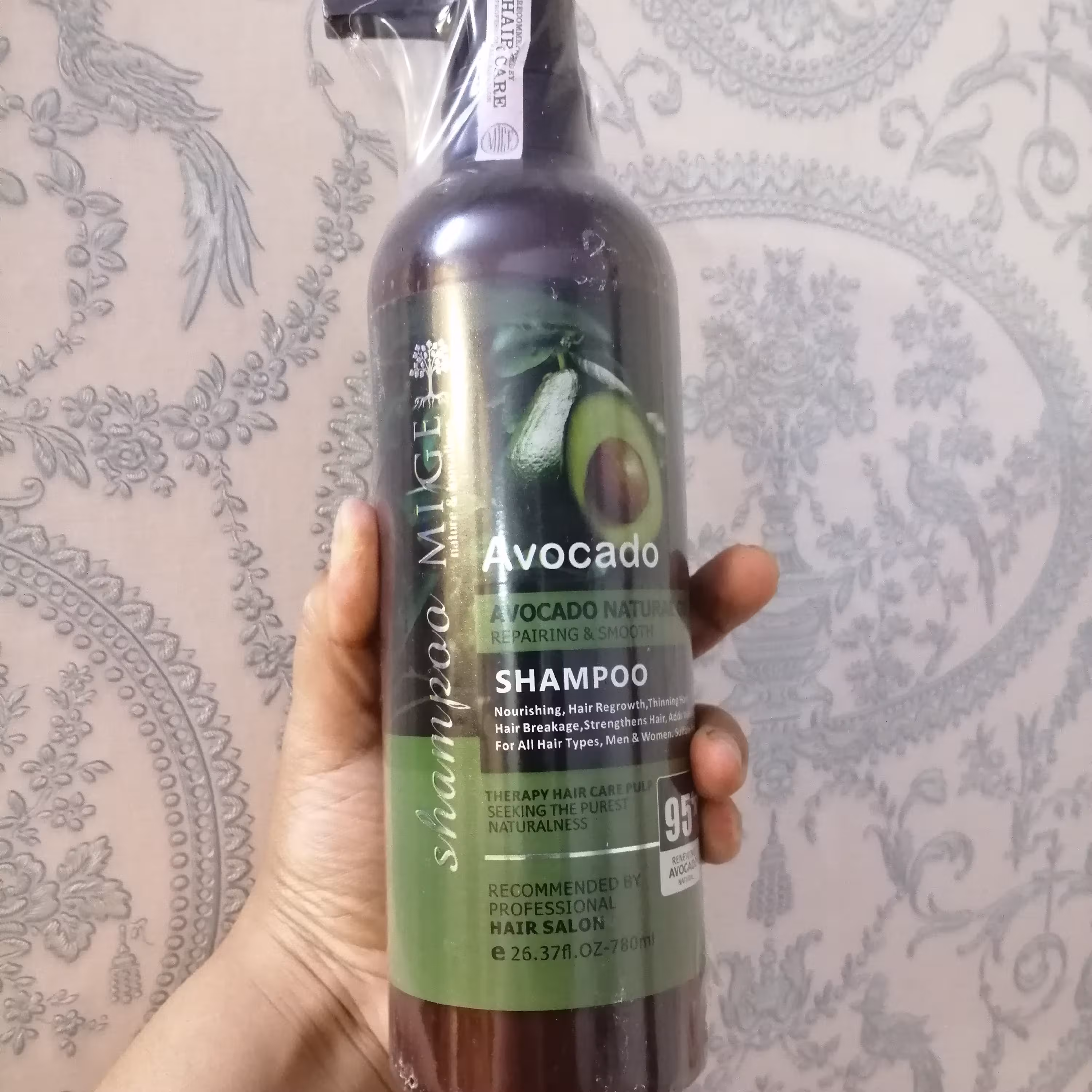 شامپو میگ بدون سولفات  و ترمیم کننده  آووکادو  Avocado Mige