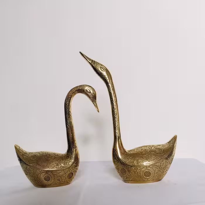 معشوق هندی برنز اصیل هندی قلم زنی شده(پسکرایه)