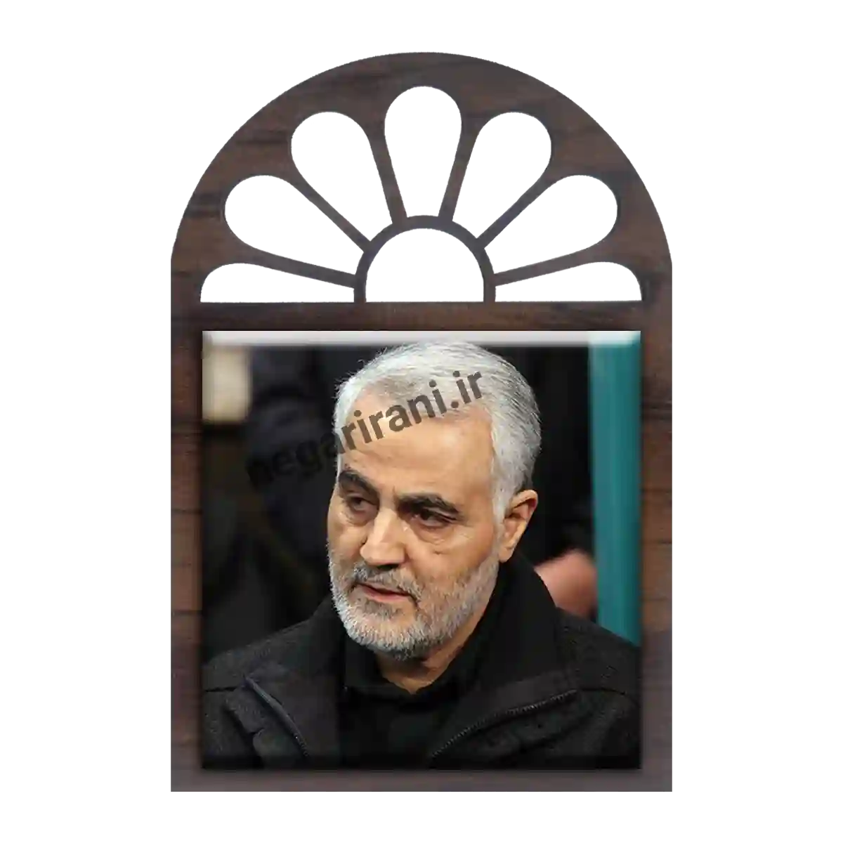 تندیس کاشی پنجره ای حاج قاسم مدل 2ZG107