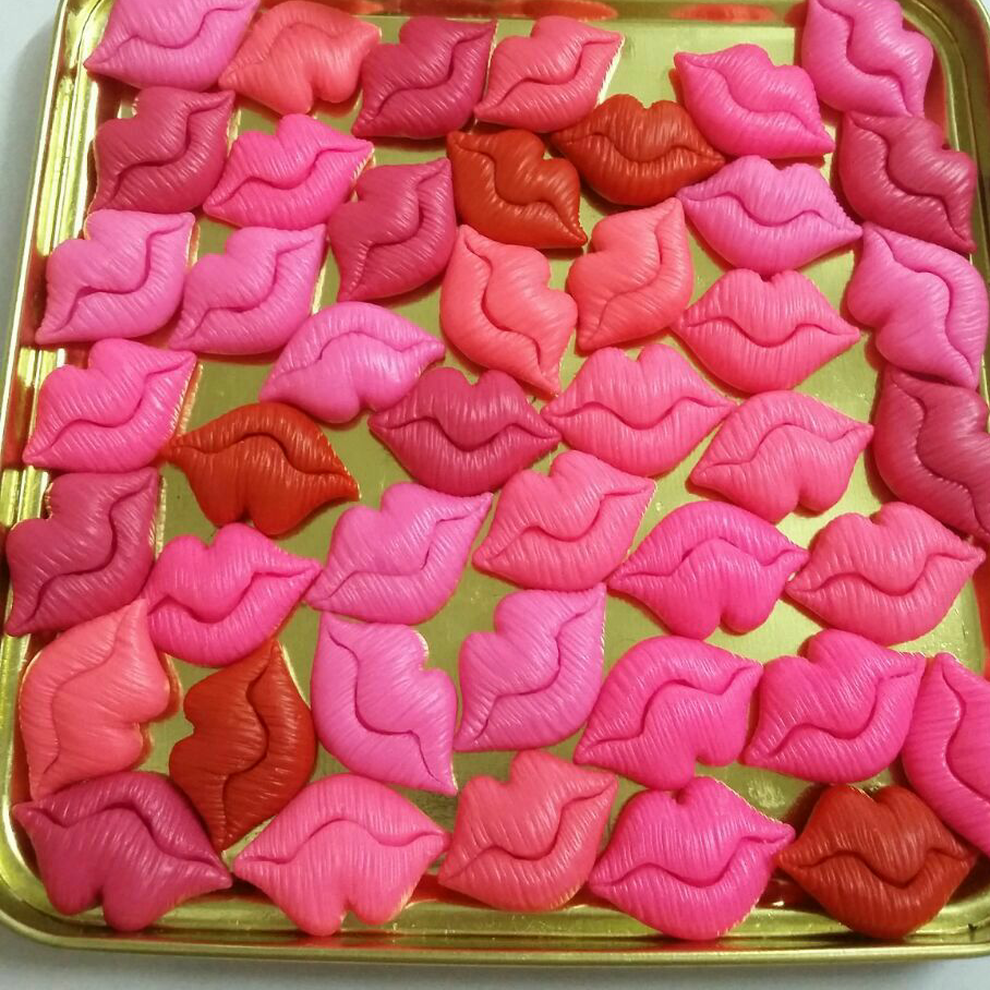 مگنت لب چهار عددی