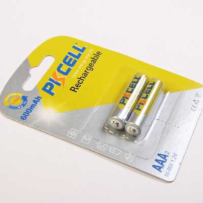 باتری نیم قلمی قابل شارژ پیکسل مدل Green Energy 600 بسته 2 عددی