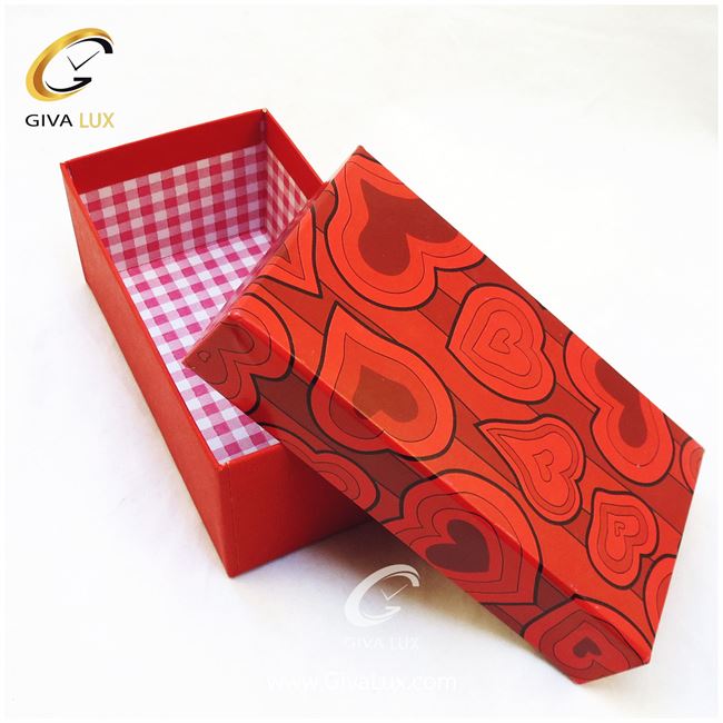 جعبه کادویی قرمز زنگ 15 سانتی متری