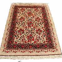 فرش دستبافت قشقایی کرم یک و نیم متری کد 1069