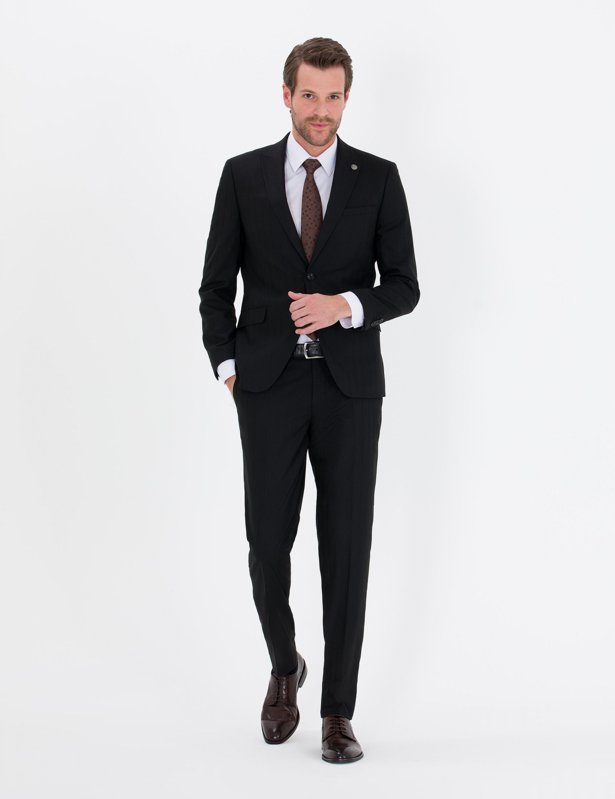 کت و شلوار مردانه مشکی پیرکاردین - فروشگاه لباس شهرمون