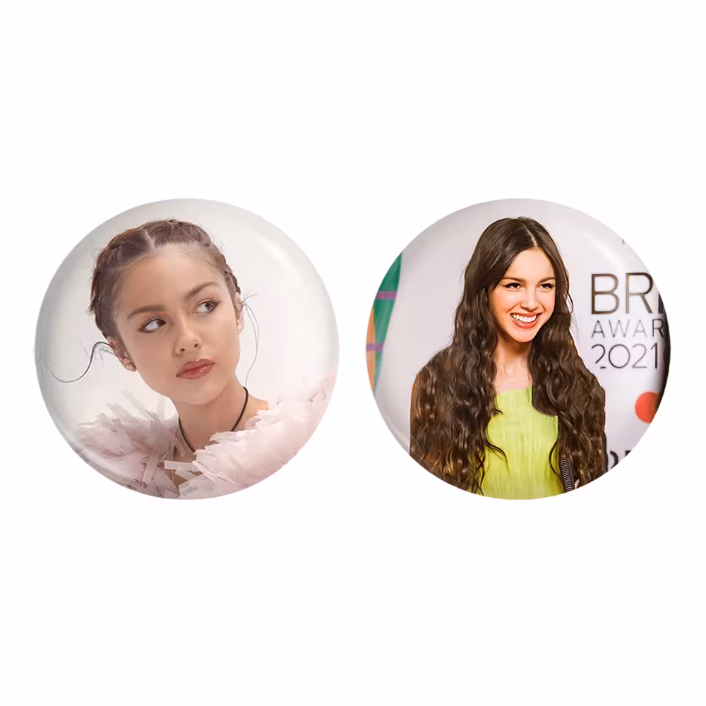 پیکسل خندالو مدل اولیویا رودریگو Olivia Rodrigo کد 1927419265 مجموعه 2 عددی