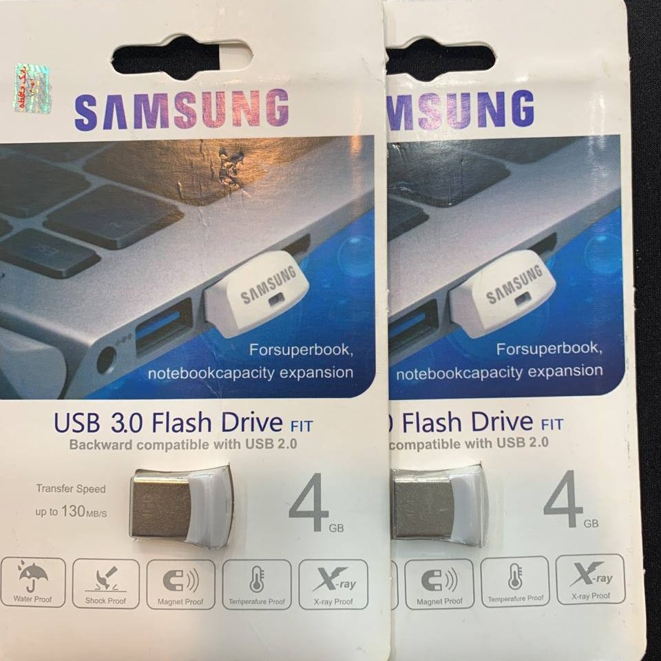 فلش4گیگ سامسونگ