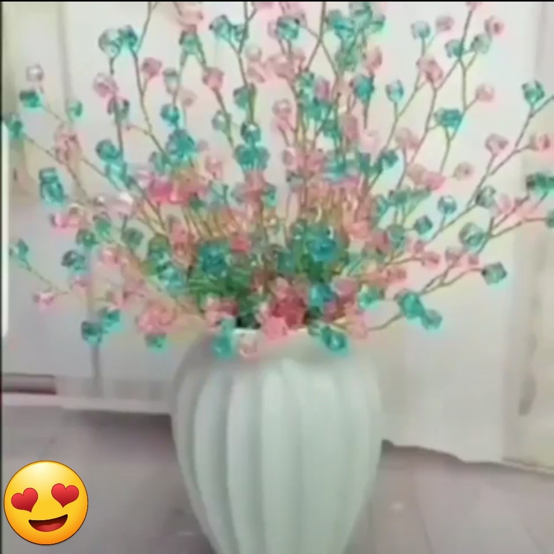 شاخه ای  مکعبی هر شاخه 50 سانت و هر شاخه دوتا  فقط رنگ قرمز موجوده 