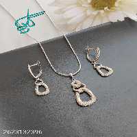 خرید نیمست زنانه ژوپینگ زنجیری شیک نقره ای نگین دار رنگ ثابت آبکاری شده ضد حساسیت و کیفیت عالی همراه با زنجیر کد 1715485 - ردگل