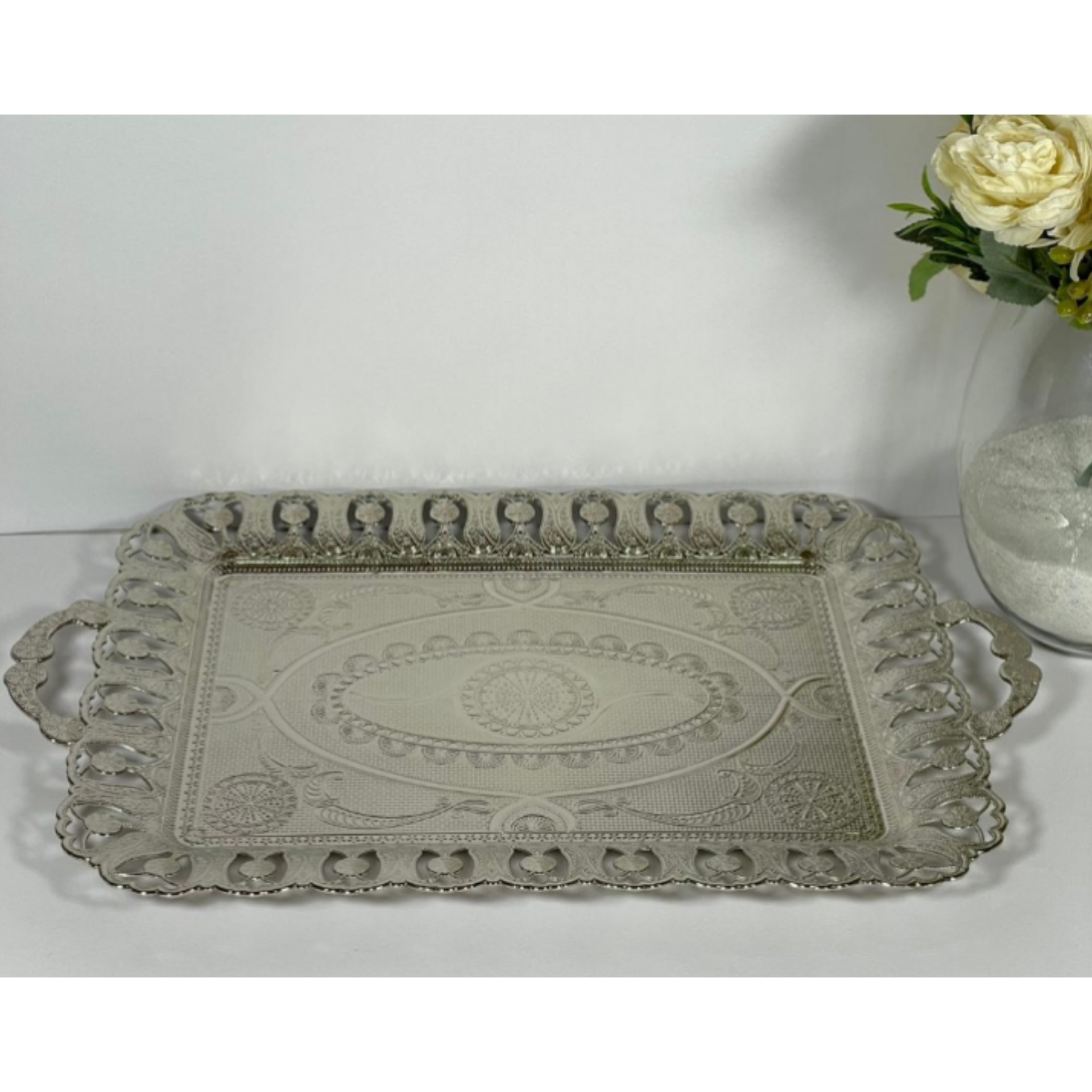 سینی سیلور ترکی اصل رنگ نقره ای وزن سنگین ضد زنگ.سینی پذیرایی ASENA .سینی اصل ترکیه.برند آسنا.38در28سانت رنگ ثابت