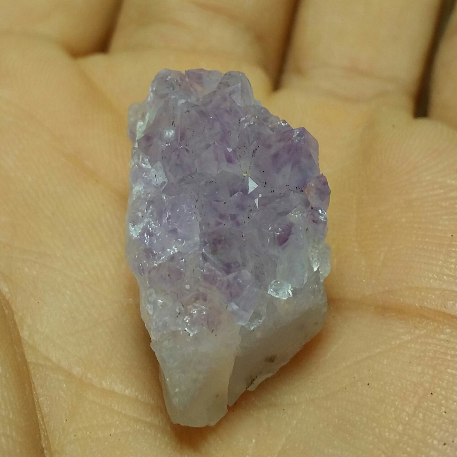 سنگ راف حبه شده آمیتیس پر رنگ بسیار زیبا دیدنی کاملا طبیعی شاهکار خلقت خااااص
کد 7962