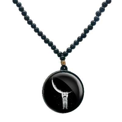 گردنبند پرمانه طرح فضانورد کد pmd.1740 مدل دو طرفه