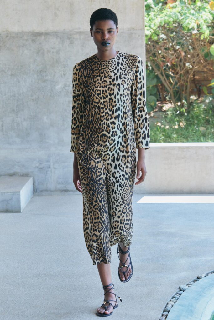 لباس زنانه زارا ANIMAL PRINT DRESS | تهران زارا TehranZara
