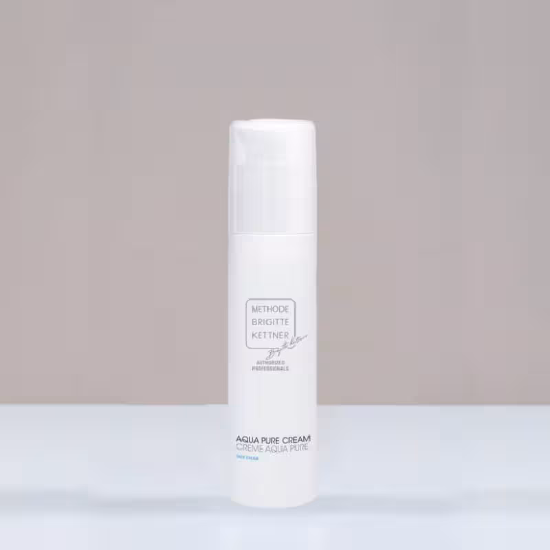 کرم مرطوب کننده خالص 150aqua میلی لیتر ام بی کی