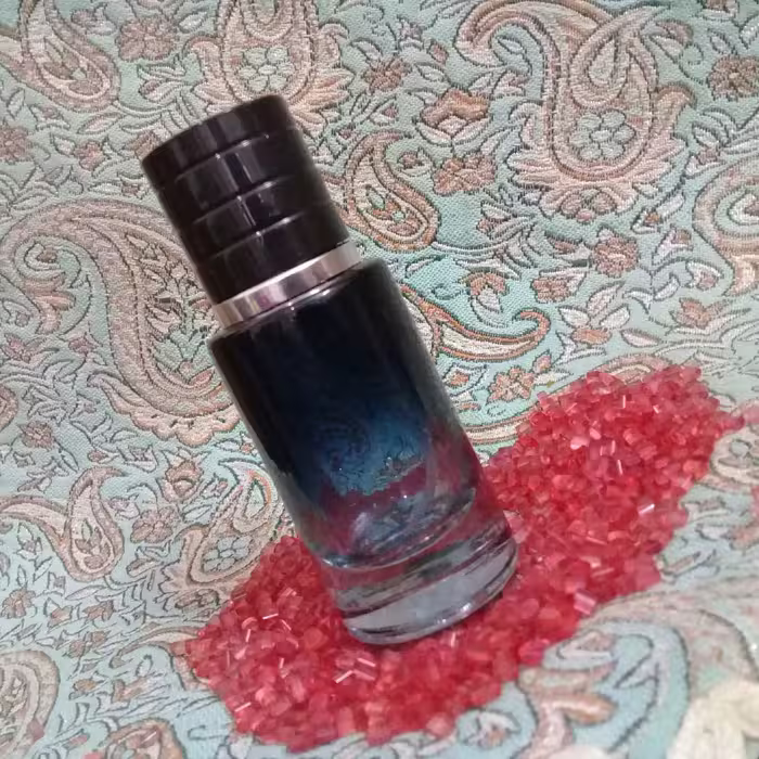 عطر ورساچه کریستال برایت (صورتی) اسپری ( 20 ) گرمی زنانه باتخفیف ویژه گالری طلائی talaeiperfume
