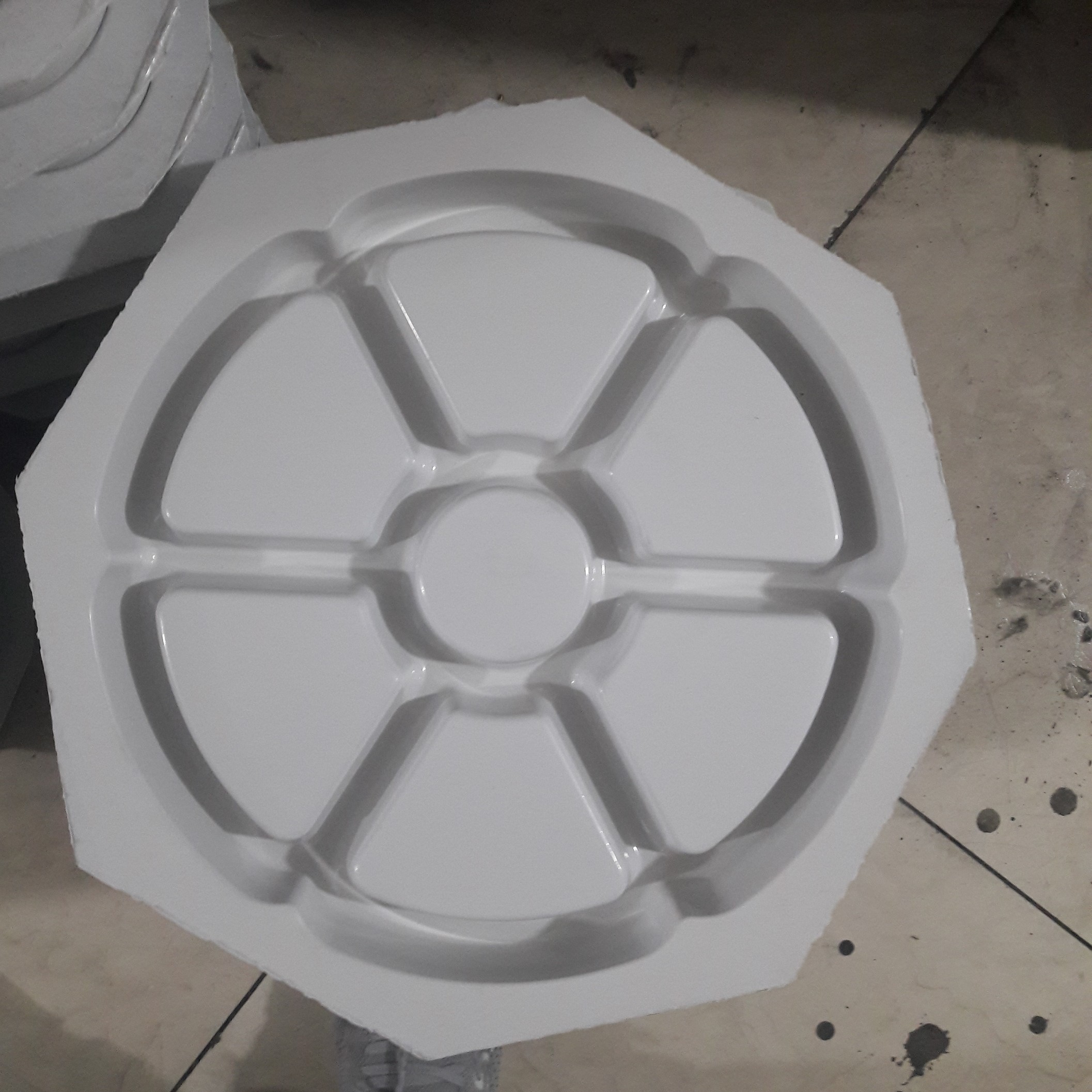 قالب اردوخوری جنس ای بی اس کد3