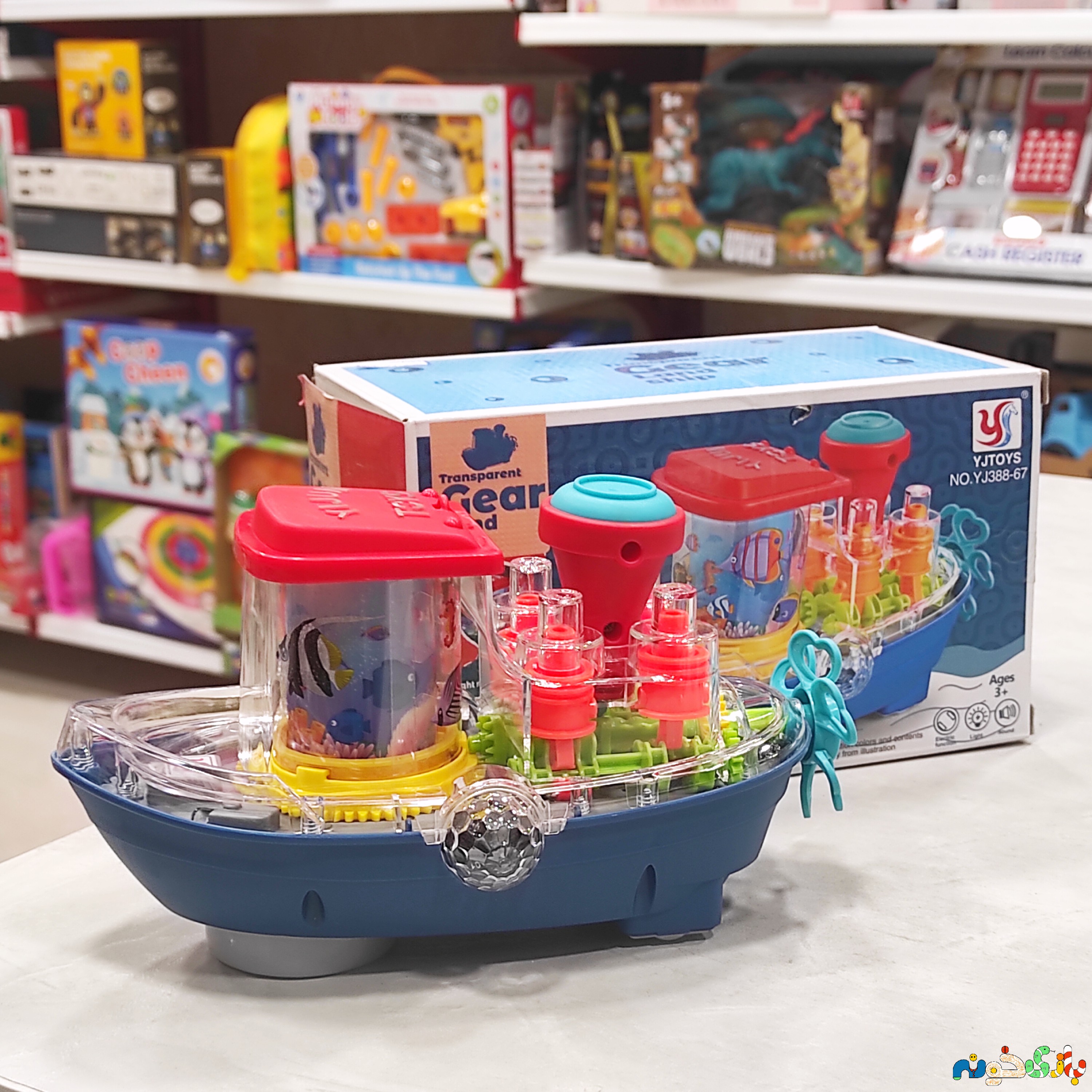 اسباب بازی قایق باطری خور موزیکال وارداتی چراغدار متحرک ابعاد 18 در 8 سانت 