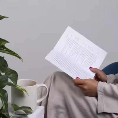 کتاب سه نمایشنامه، خرس، خواستگاری، تاتیانا رپینا اثر آنتون چخوف نشر جوانه توس