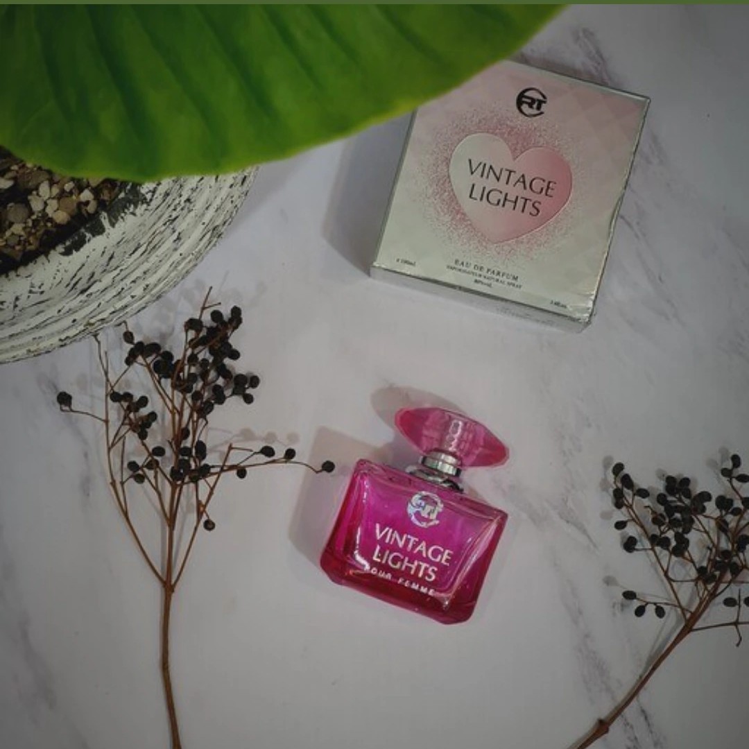 عطر ادکلن 100 میل اماراتی ورساچه کریستال برایت صورتی Versace Bright Crystal