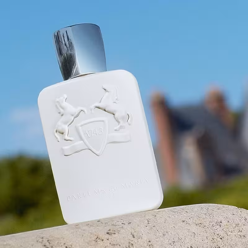 عطر مارلی گلووی اعلا و خالص گرمی 30 هزار تومان
