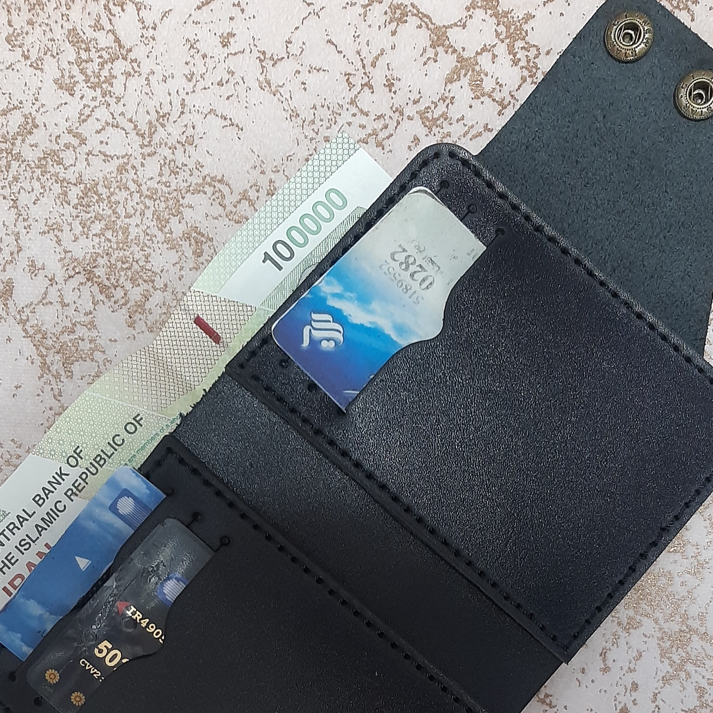 کیف کارت چرم طبیعی کاملا دست دوز