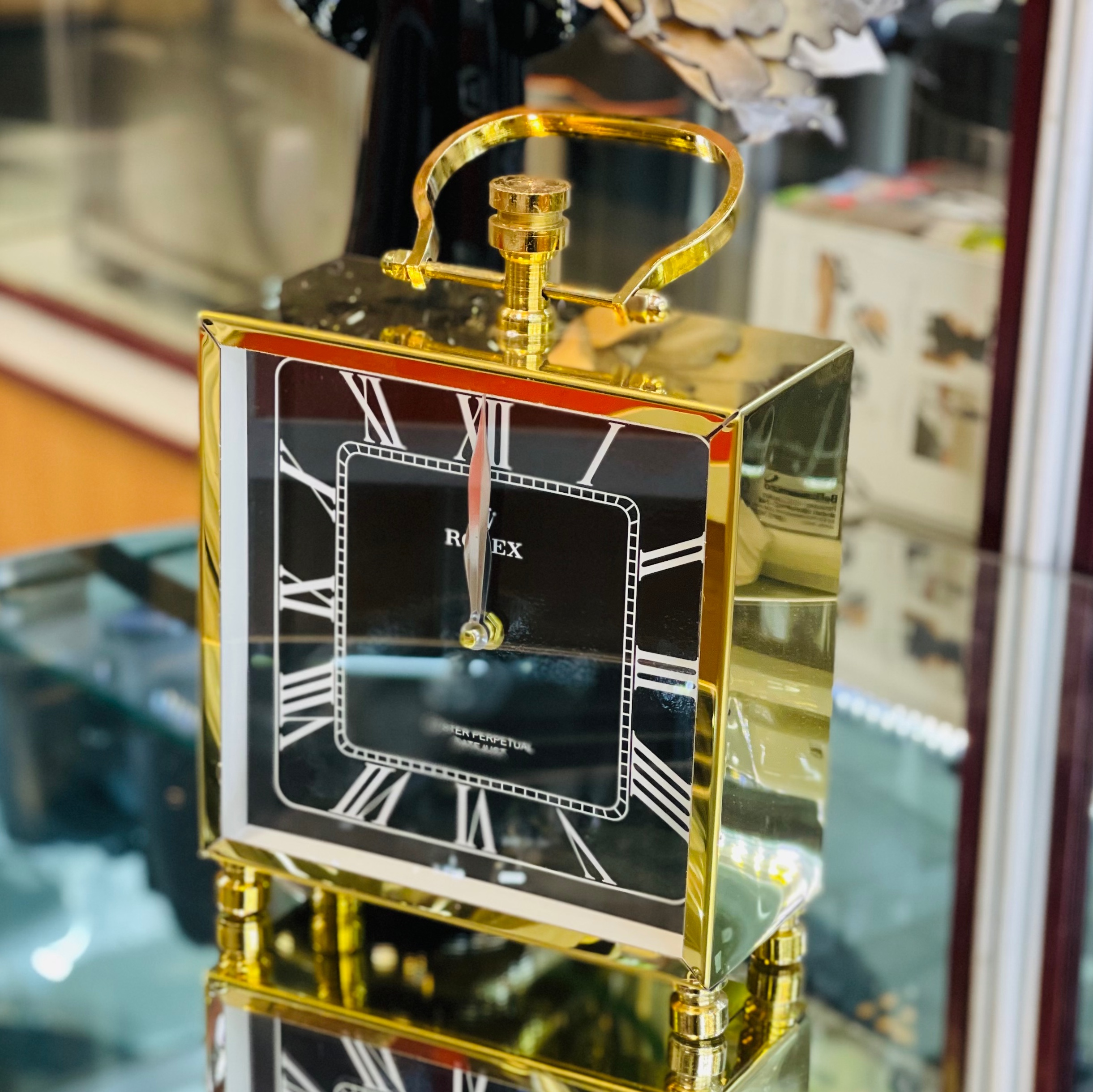 ساعت رومیزی رولکس