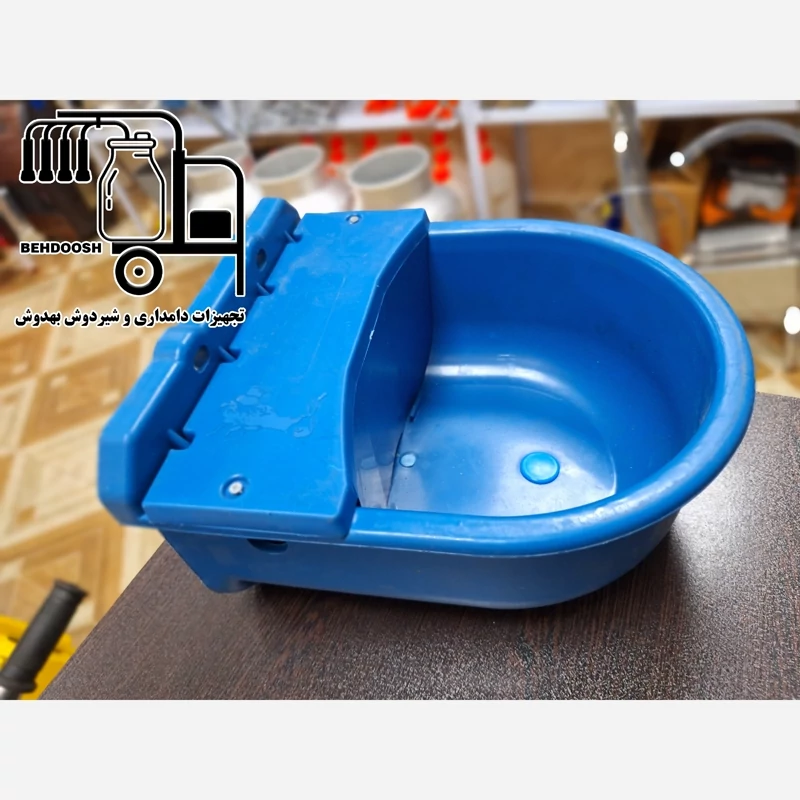 آب خوری شناور دار مناسب گوسفند و اسب - آبشخور -