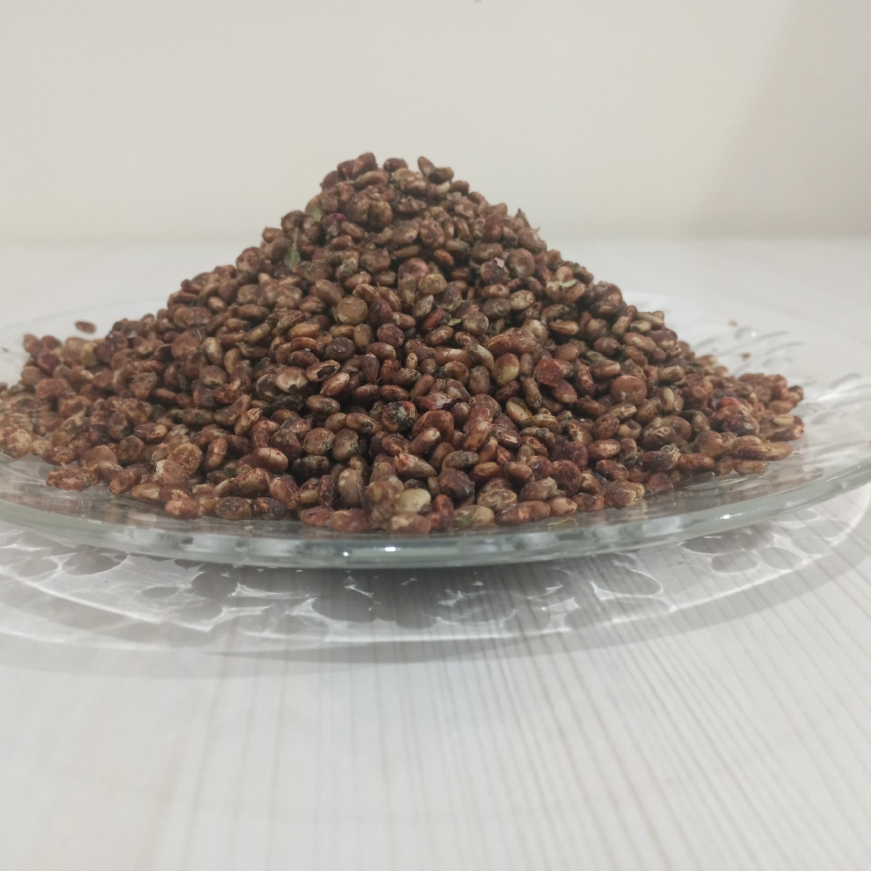 سماق قهوه ای اصل 
نیم کیلو
طبیعی