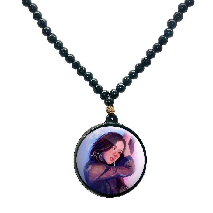 گردنبند پرمانه طرح بلک پینک کد pmd.6969 مدل دو طرفه