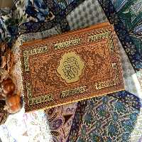 پک 2 جلدی قرآن و مفاتیح پالتویی کاغذ سبک ترمو پلاکدار - کتاب‌فروشی کوچه کتاب