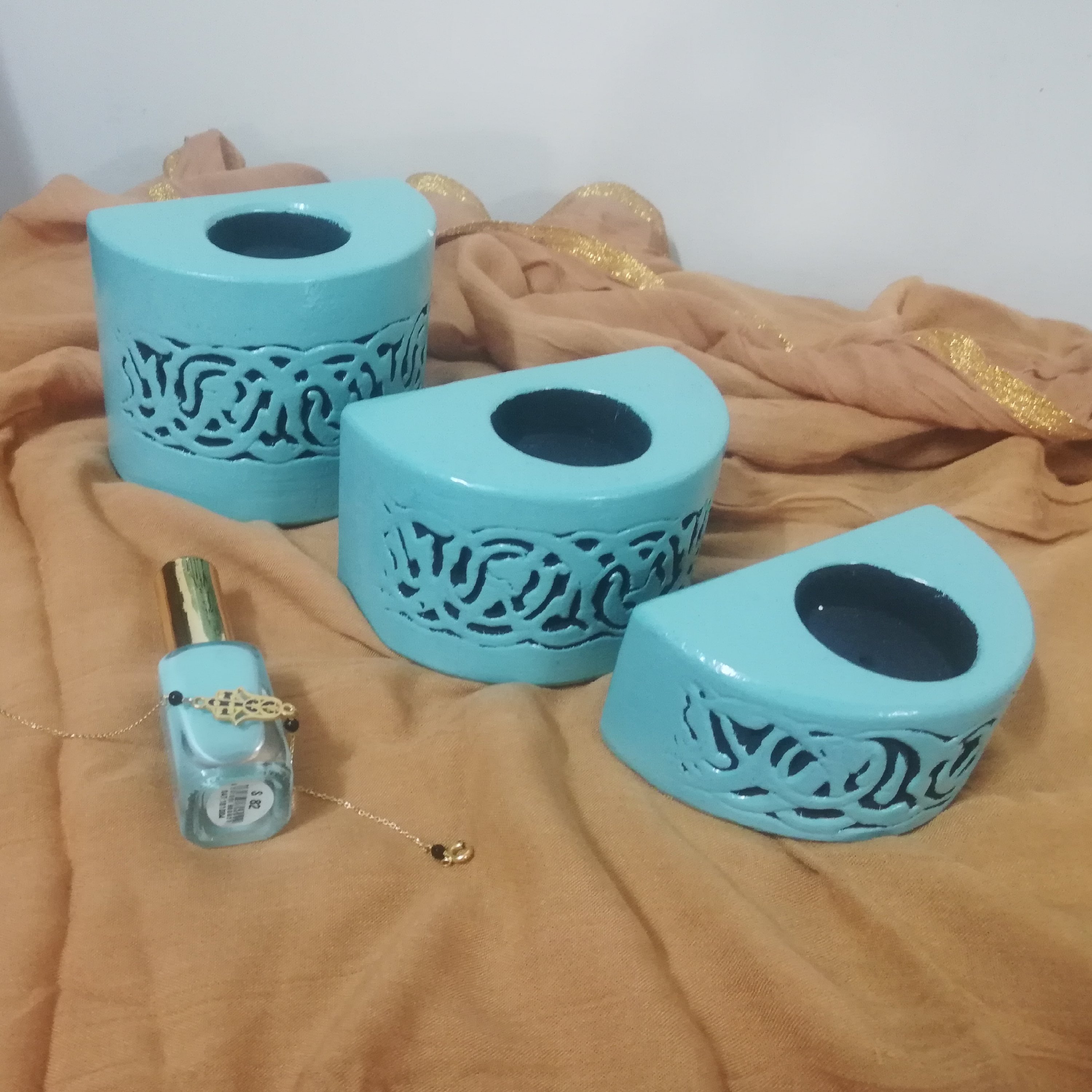 جاوارمری طلایی ست سه تایی با طرح برجسته 