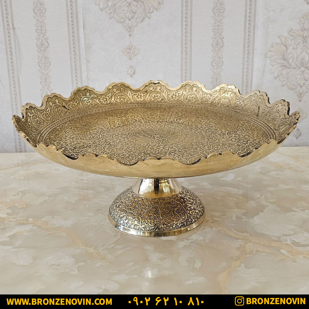 شیرینی خوری برنزی هندی مدل طاووس لبه قلعه 12 اینچ کد 3615