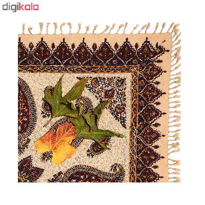 رومیزی قلمکارممتاز اصفهان اثر عطريان طرح بته جقه رناسی مدل G136 سایز 100*100سانتي متر