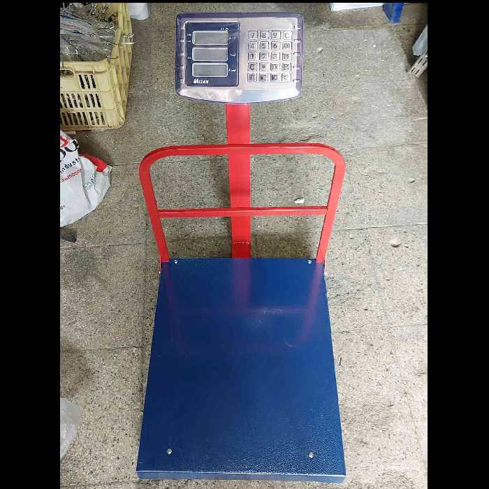 ترازو باسکول  200 کیلو(ارسال رایگان)سایز صفحه40 در 40