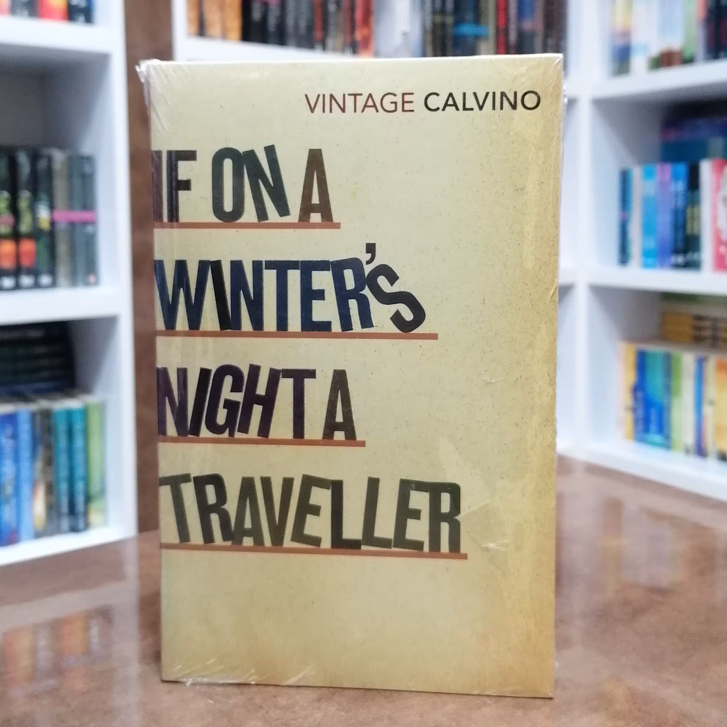 کتاب If on a Winters Night a Traveller اثر Italo Calvino