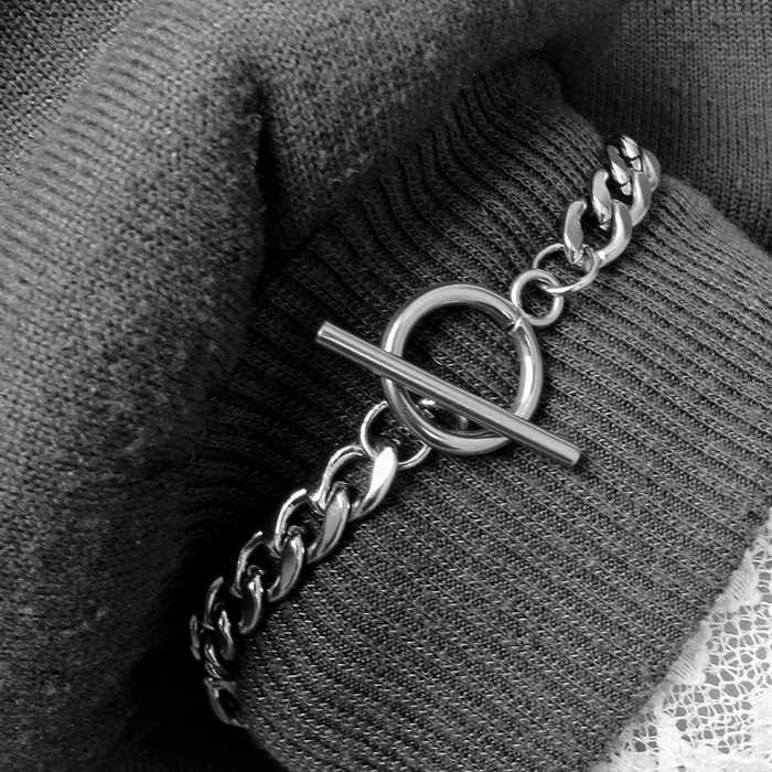 دستبند مدل قفل تی کد 0077