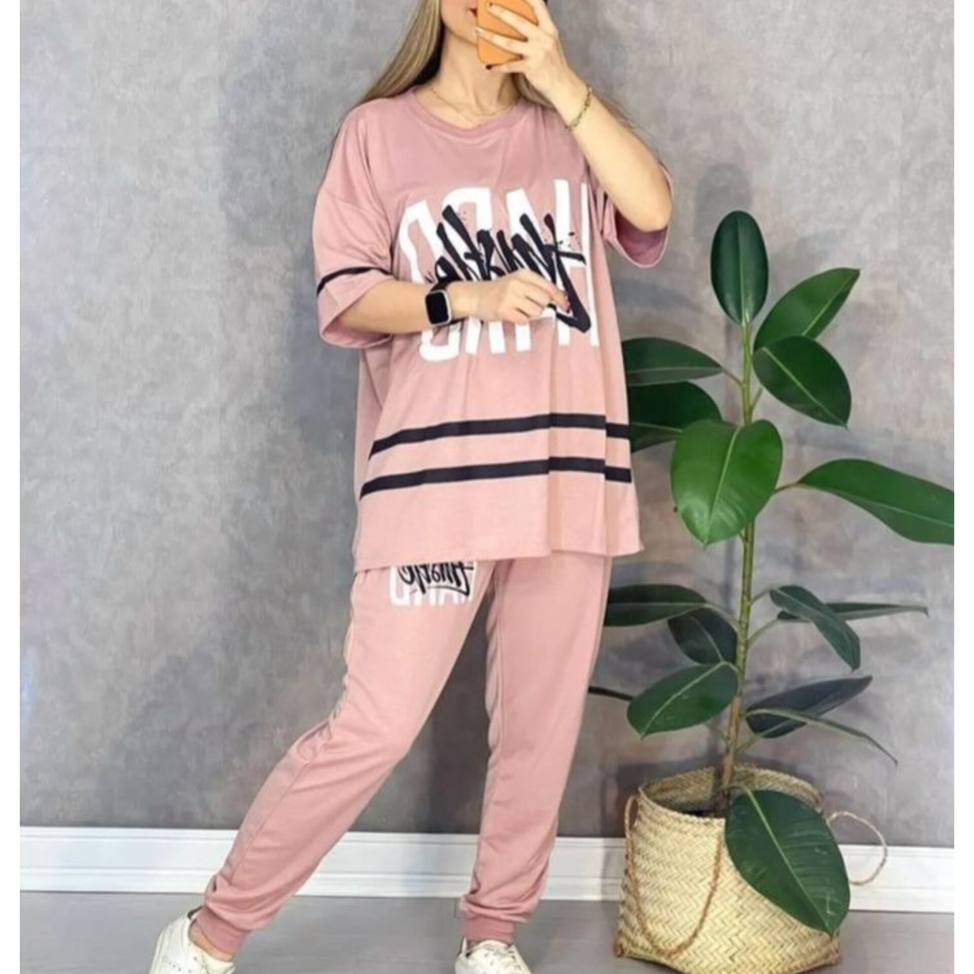 ست تیشرت و شلوار 