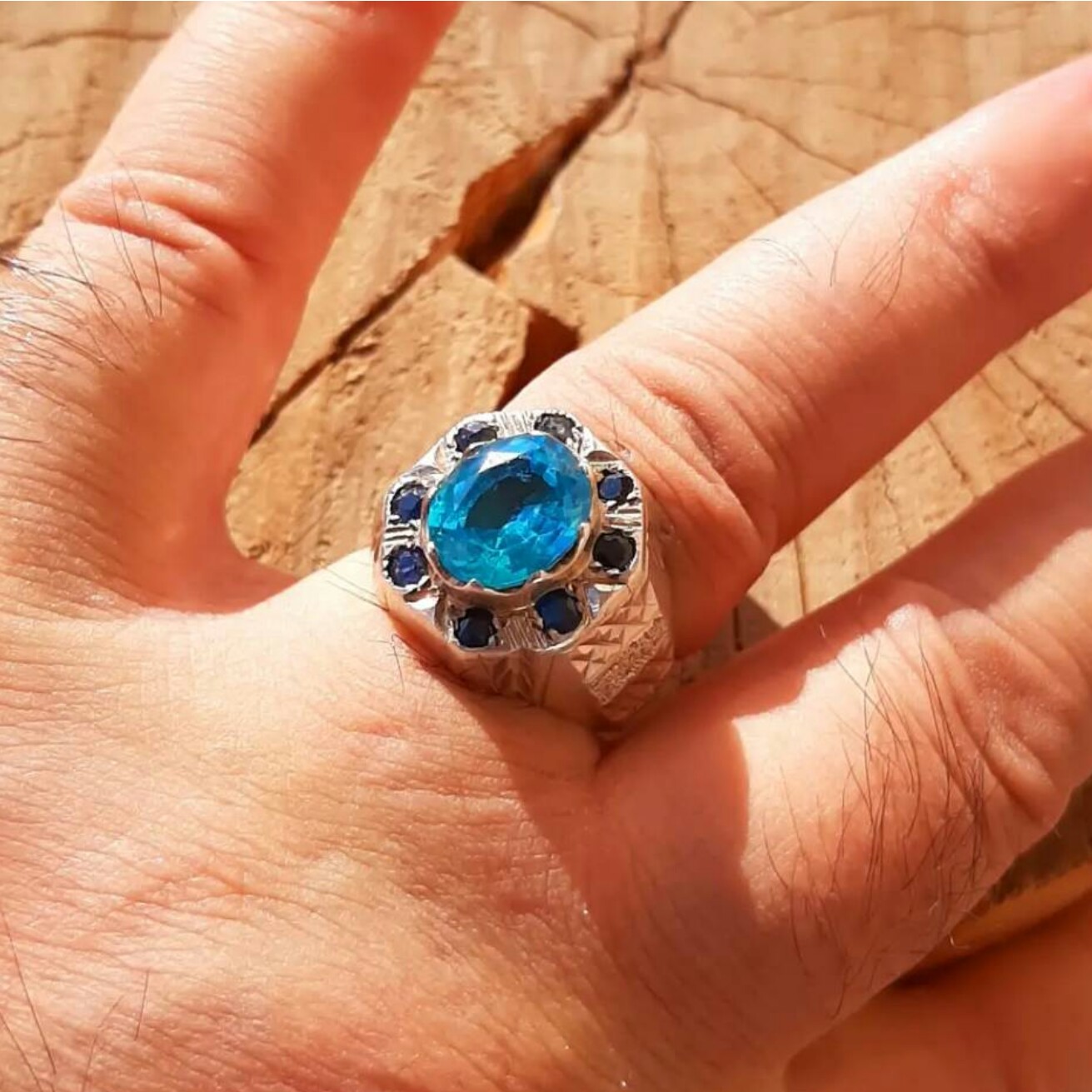 انگشتر نقره دستسازتوپاز لندنی مخراج کاری یاقوت کبود آفریقایی 