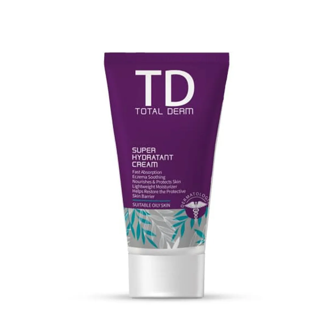 کرم آبرسان توتال درم مدل super حجم 50 میلی لیتر