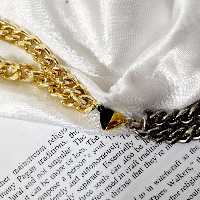 دستبند جفتی زنانه مردانه مگنتی طرح قلب مخصوص زوجین