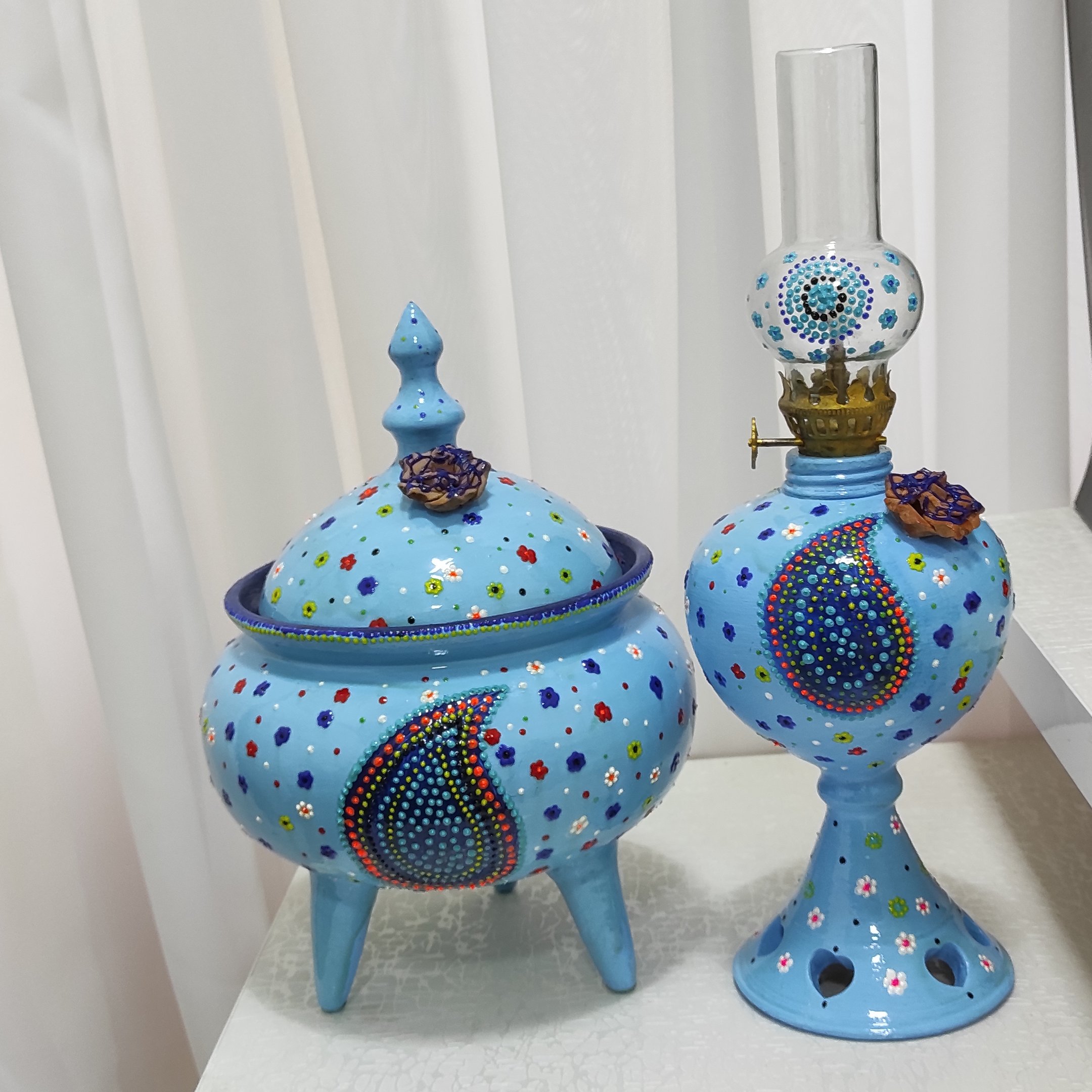 ست شکلات خوری و چراغ