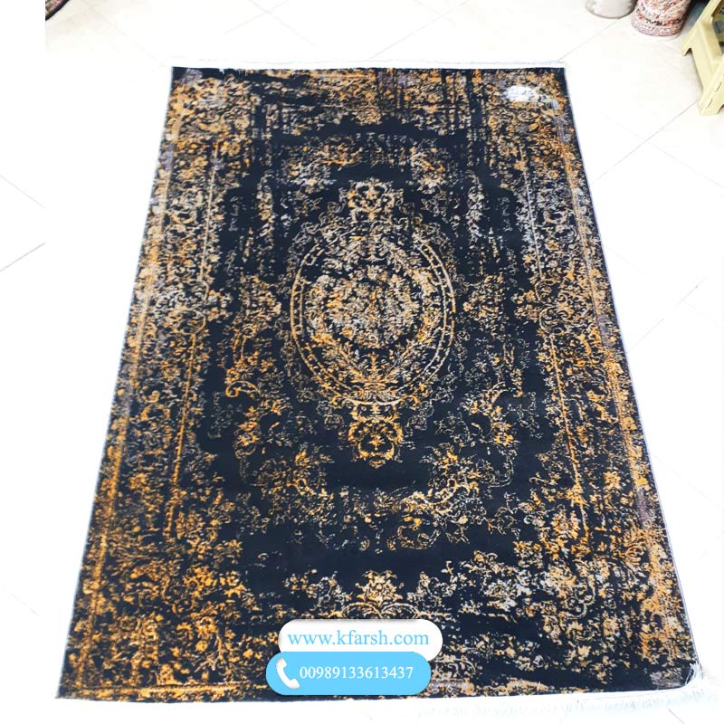 فرش وینتیج طرح مشکی طلایی