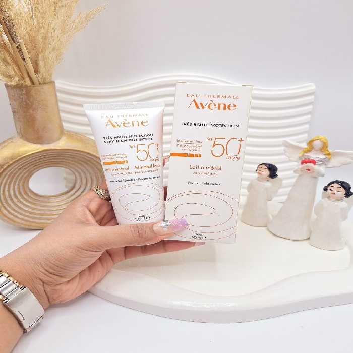 ضدآفتاب بی رنگ SPF 50 برند Avène کد 5872