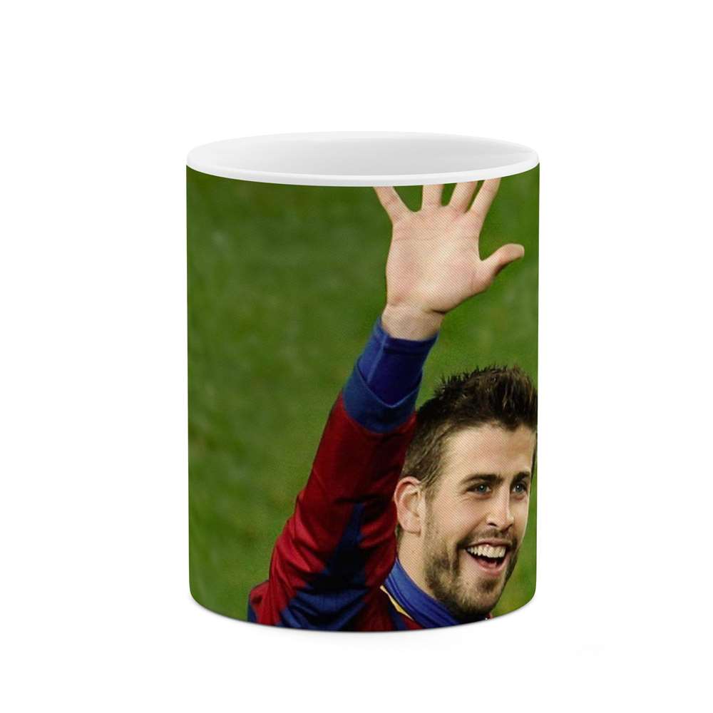 ماگ طرح فوتبالیست Gerard pique مدل mgp12228