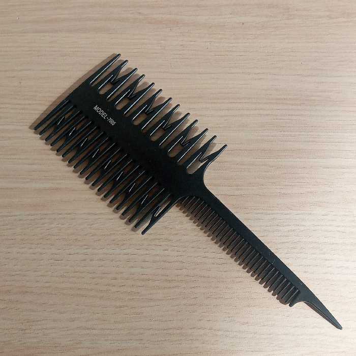 شانه تنی اند گای 7005 کربنی 3 لبه کراتین تراپی مو و پروتئین تراپی 