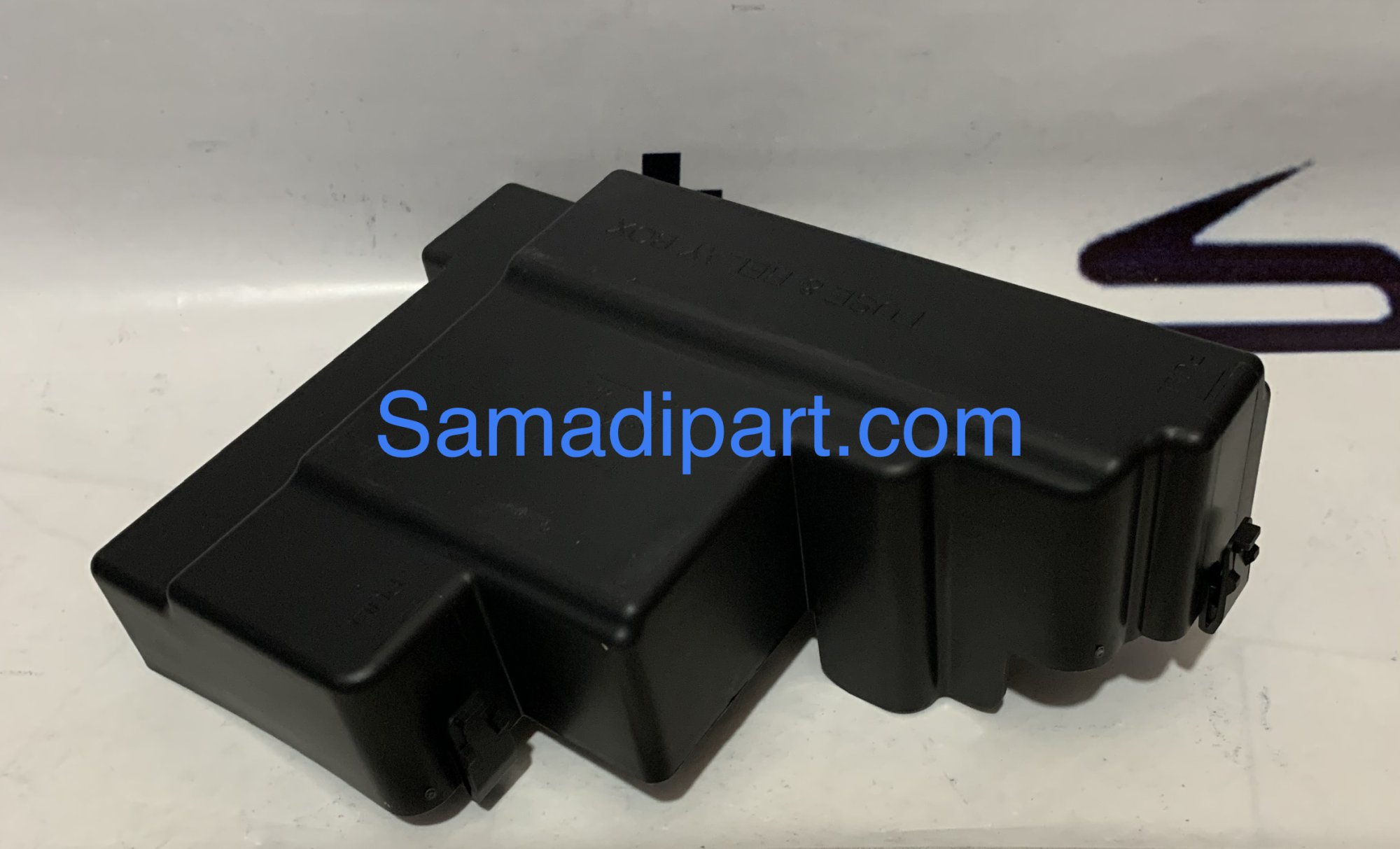 درپوش فیوز باکس موتور 405 و پارس کروز (CR380226)