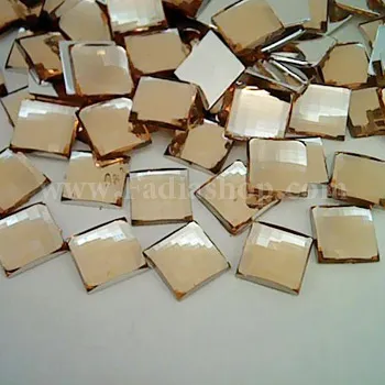 نگین مربع طلایی بسته ای