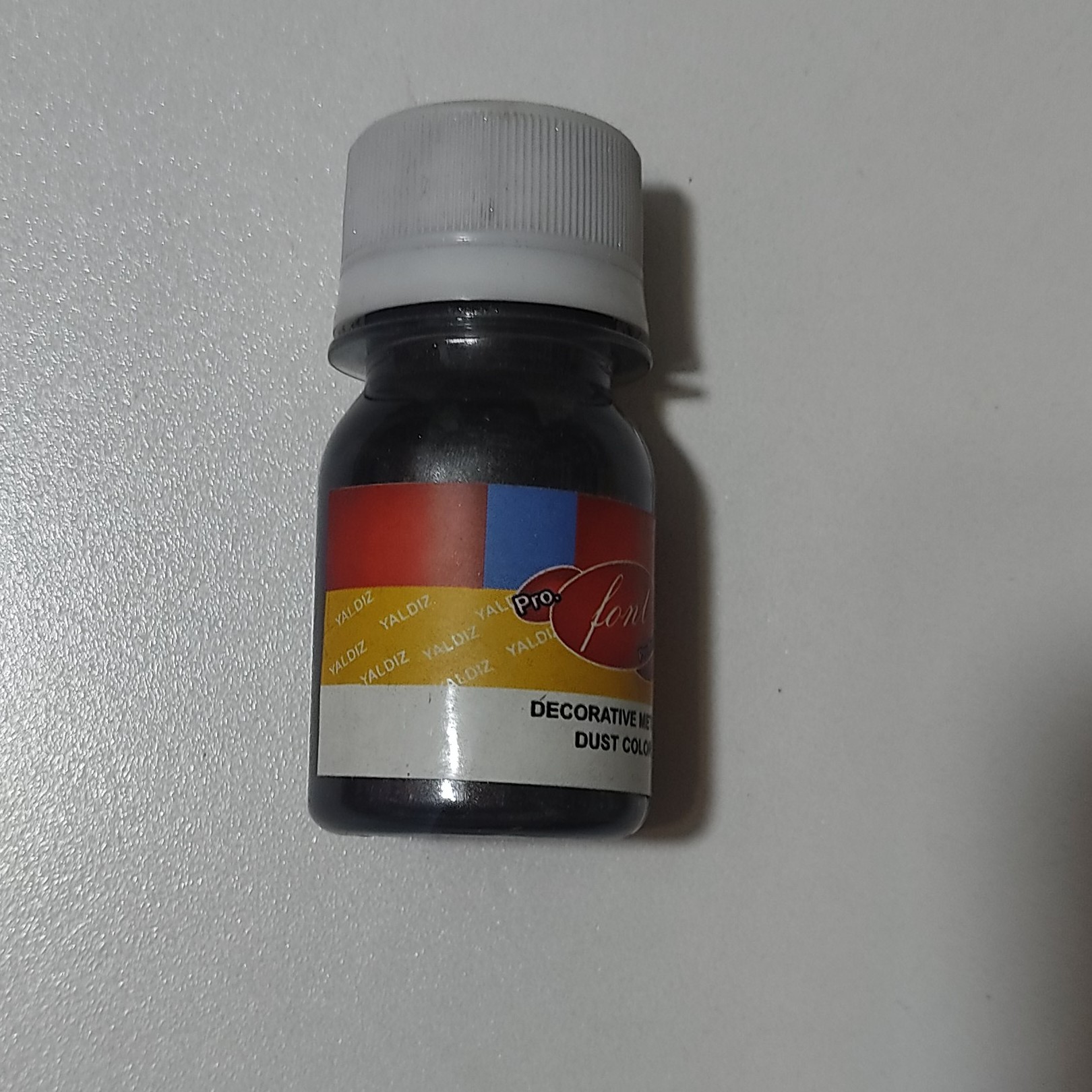 رنگ پودری فونت مشکی رنگ مشکی دکوراتیو